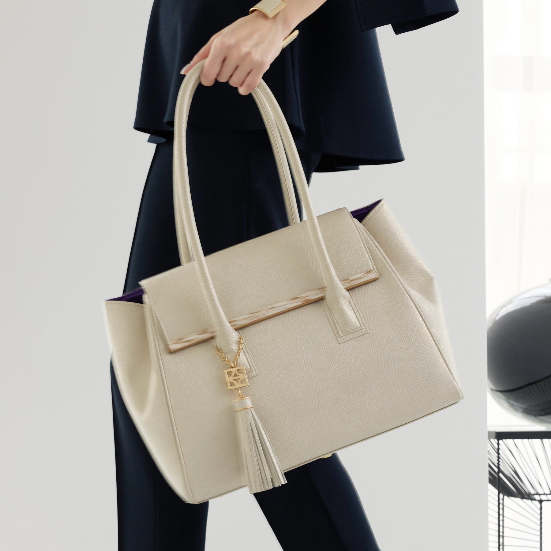 03 / LUXURY – FUMIKODA