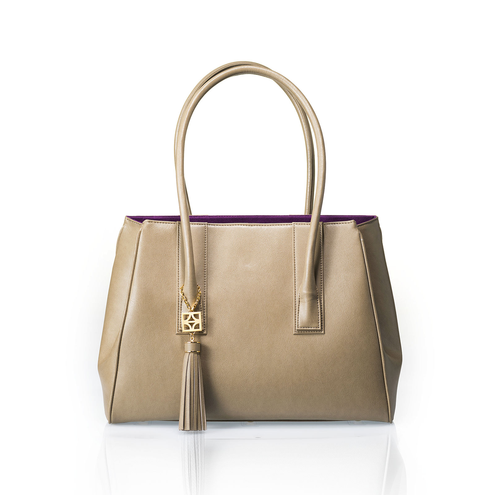 ARIANNA:フラップ付ショルダーバッグ