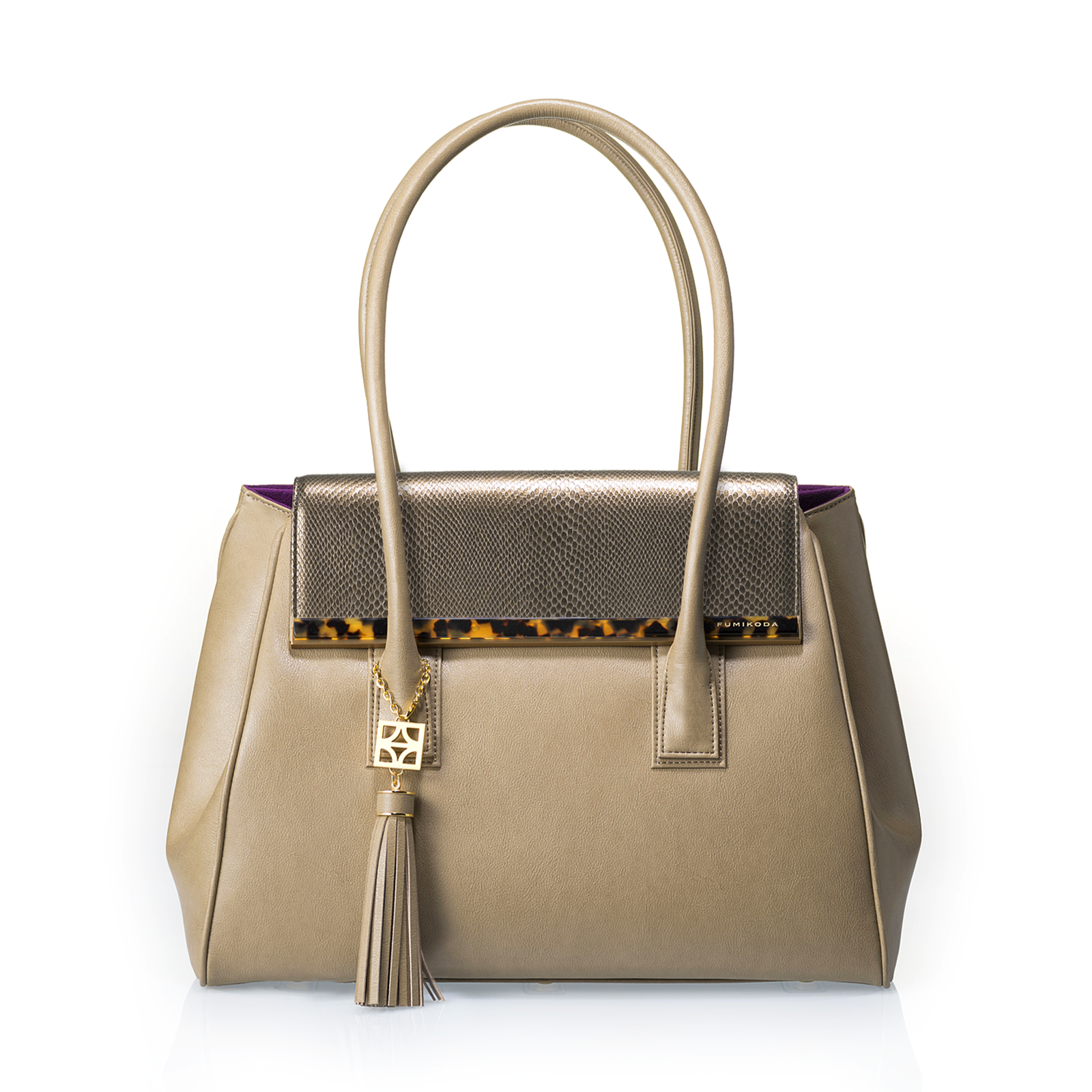 ARIANNA:フラップ付ショルダーバッグ