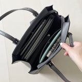 GENE: Zipper vertical tote bag