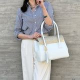 ARIANNA II:フラップ付ショルダーバッグ(S)