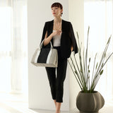 MEGAN:ファスナー付ハンドバッグ