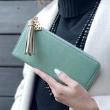 CARINA: Slim zip wallet