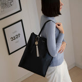 GENE: Zipper vertical tote bag