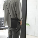 HELEN:マチ付きクロスボディバッグ