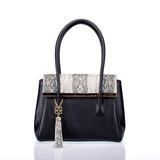 ARIANNA II:フラップ付ショルダーバッグ(S)