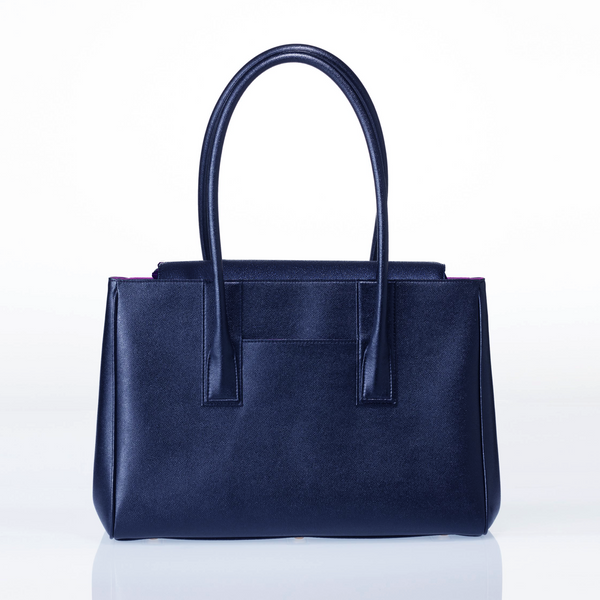 ARIANNA: Shoulder bag with flap