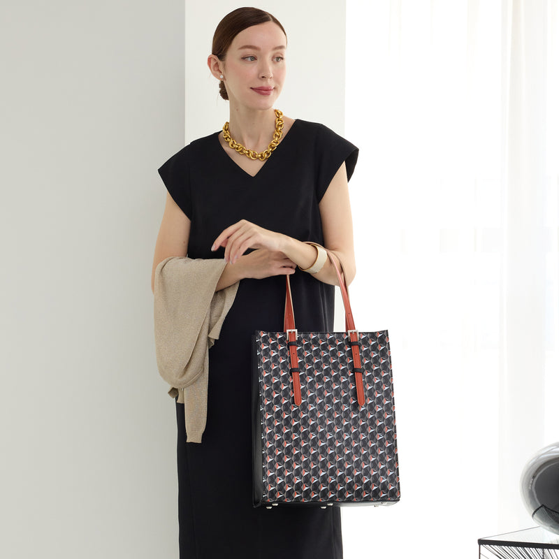 GENE：Zippered vertical tote bag