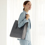 GENE：Zippered vertical tote bag