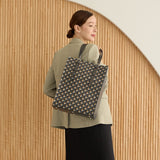 GENE：Zippered vertical tote bag