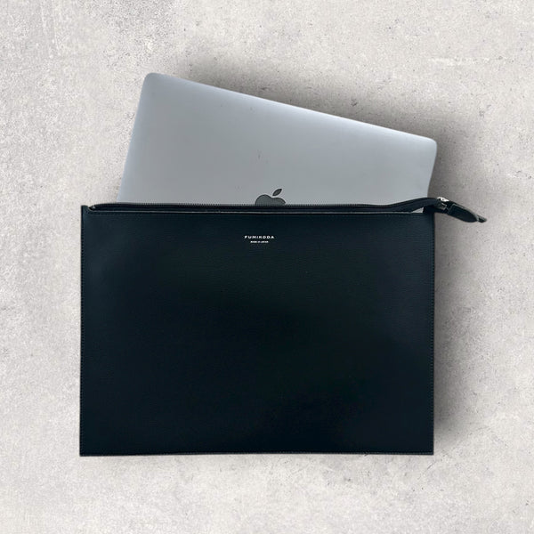 ノートPCケース：LEO