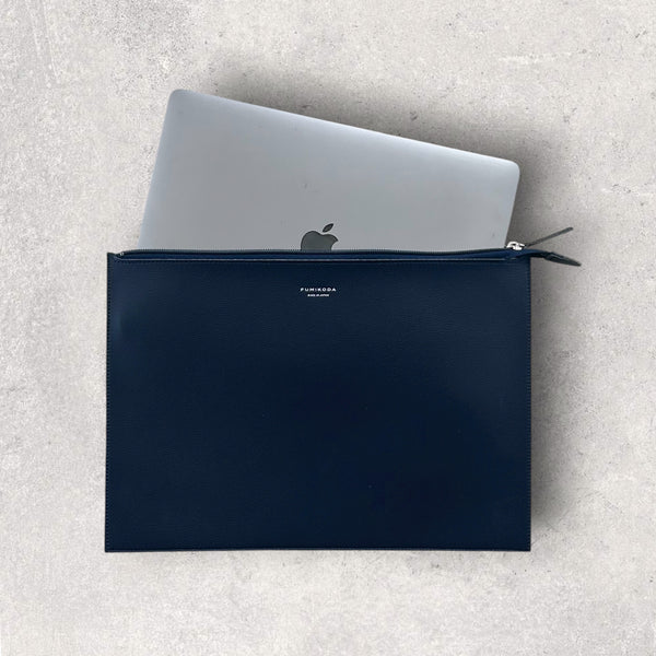 ノートPCケース：LEO