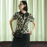 VENUS：スマホポーチ