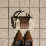 VENUS：スマホポーチ