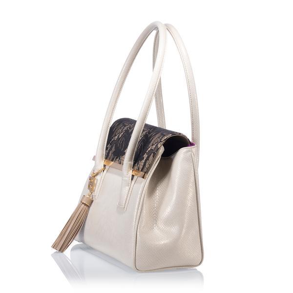 ARIANNA II: Shoulder bag with flap (S)